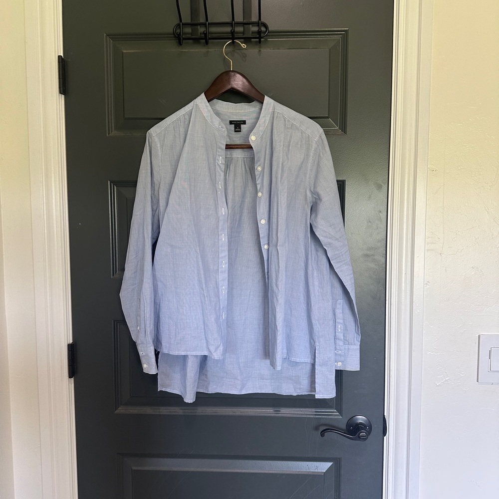 Ann Taylor Women’s  Light Blue Pin Stripe Button-Up Jacket